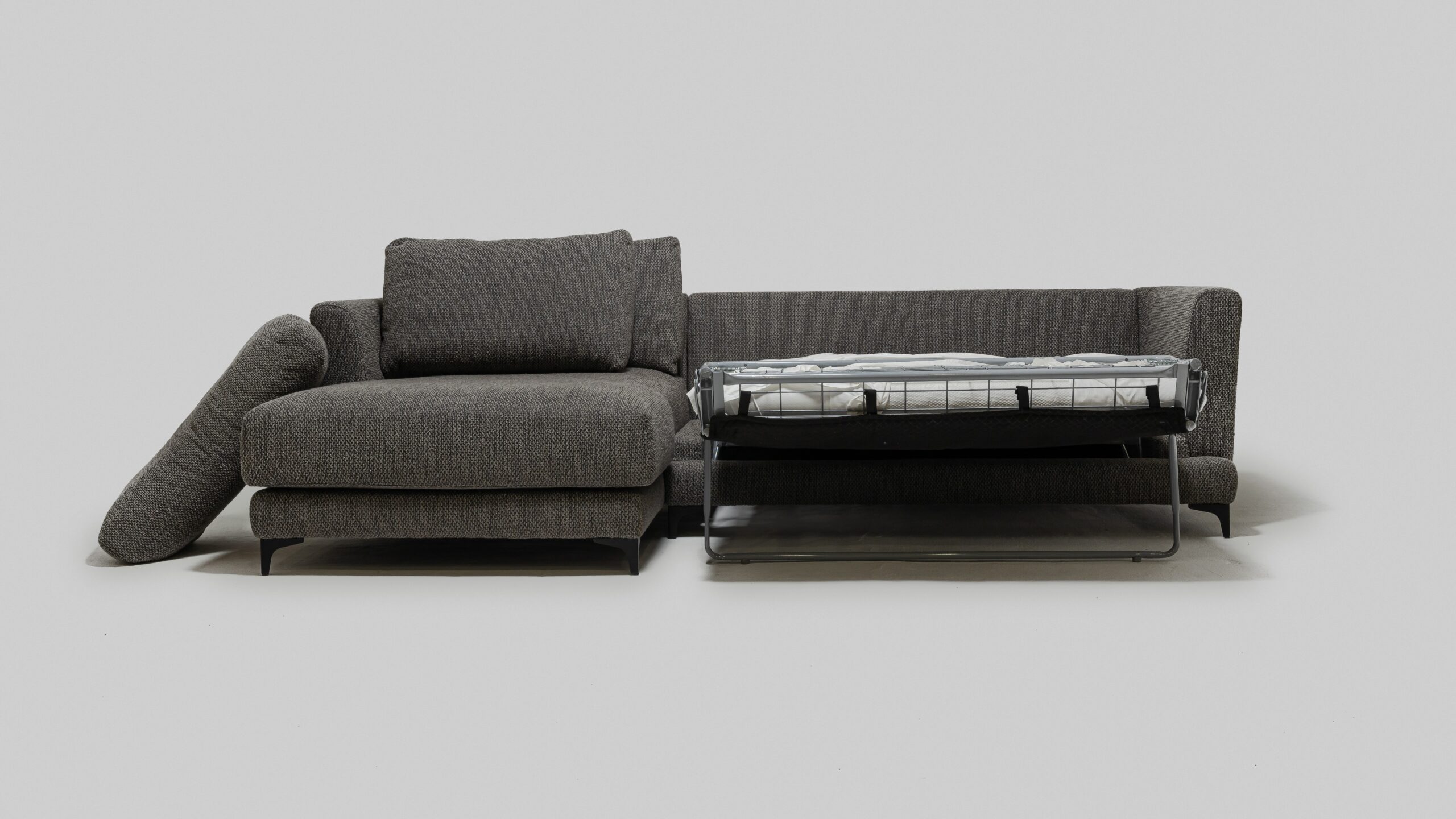 Дизайнерский диван Taiga 4